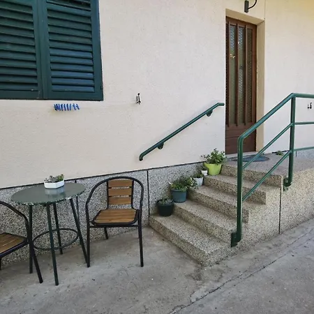 Apartment Apartman Ivo