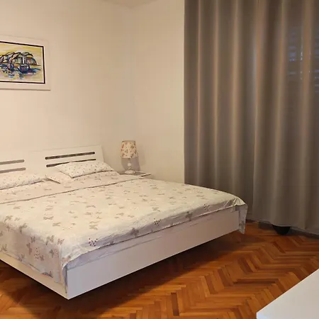 Apartment Ivo *